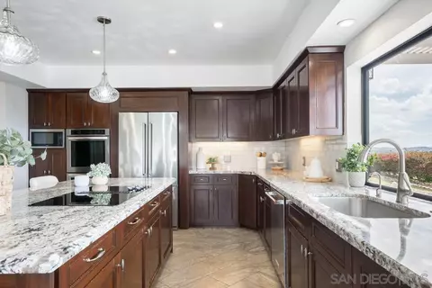Kitchen - 14564 Cedar Ridge Ct, Poway, CA 92064 photo 2 of 6