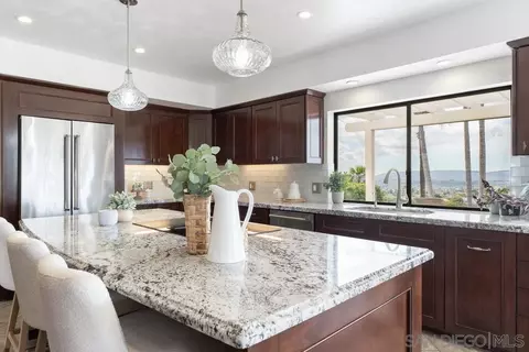 Kitchen - 14564 Cedar Ridge Ct, Poway, CA 92064 photo 3 of 6