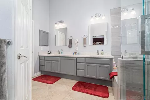 Bath - 10085 Shenandoah Dr, Santee, CA 92071 photo 1 of 9