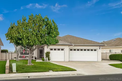 10085 Shenandoah Dr, Santee, CA 92071