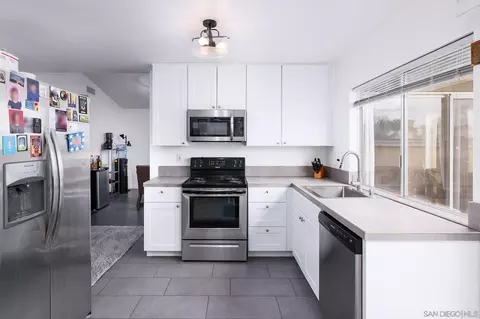 10390 Bart Way, Santee, CA 92071