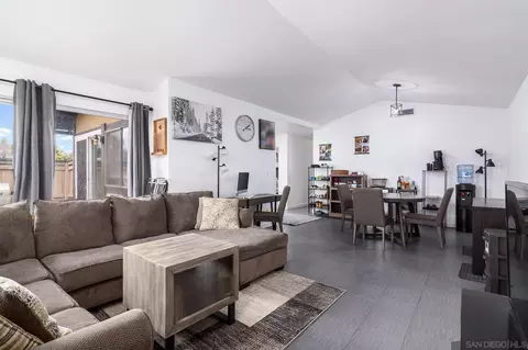 Living - 10390 Bart Way, Santee, CA 92071 photo 2 of 2