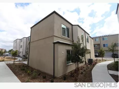 5355 Seacliff Pl #61, San Diego, CA 92154