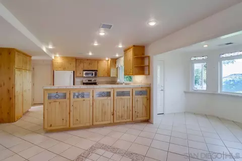 720 Sky Mountain Ln, Alpine, CA 91901 photo 11