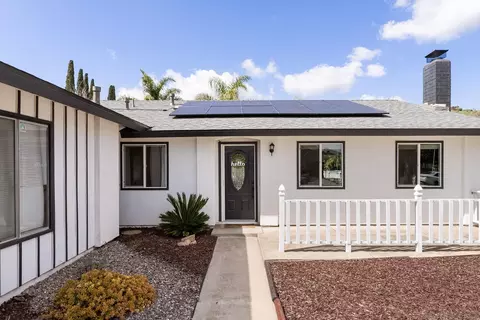1122 Calle Vista Ave, Escondido, CA 92027