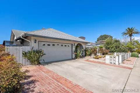 Exterior - 14186 Recuerdo Dr, Del Mar, CA 92014 photo 3 of 10