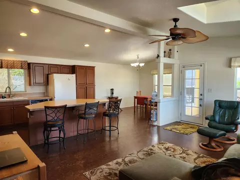 5018 Old Cliffs Rd, San Diego, CA 92120