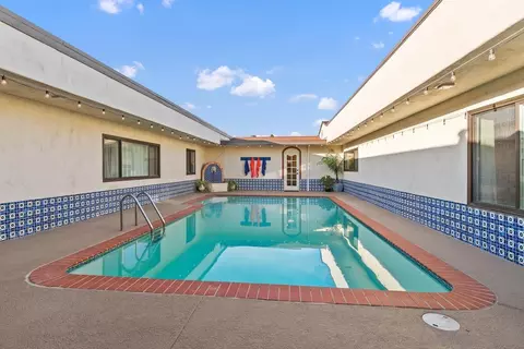 Exterior - 8020 Eastridge Dr, La Mesa, CA 91941 photo 4 of 8