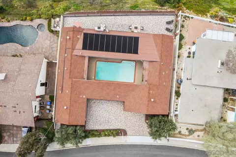 View/Area - 8020 Eastridge Dr, La Mesa, CA 91941 photo 2 of 9