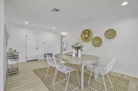 Dining - 3805 Trieste Dr, Carlsbad, CA 92010 photo 1 of 3