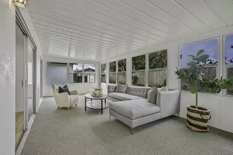Exterior - 3805 Trieste Dr, Carlsbad, CA 92010 photo 2 of 5