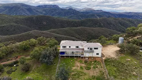 23377 Illahee Dr, Alpine, CA 91901