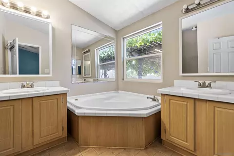 Bath - 5631 Alpine Blvd, Alpine, CA 91901 photo 1 of 2