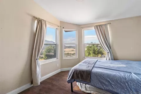 Bedroom - 5631 Alpine Blvd, Alpine, CA 91901 photo 1 of 2