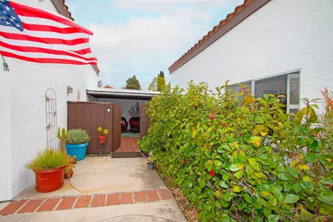 16419 Caminito Vecinos #146, San Diego, CA 92128