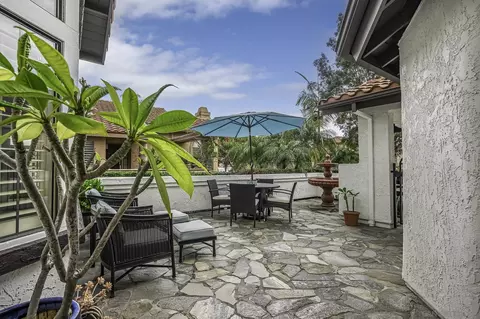 Exterior - 1848 Avenida Mimosa, Encinitas, CA 92024 photo 3 of 6