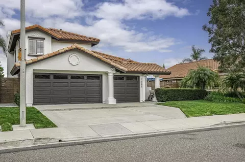 Exterior - 1848 Avenida Mimosa, Encinitas, CA 92024 photo 5 of 6