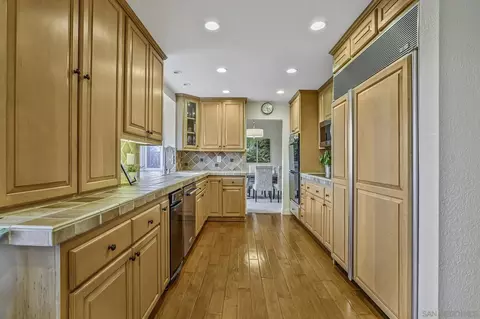 Kitchen - 1848 Avenida Mimosa, Encinitas, CA 92024 photo 3 of 3