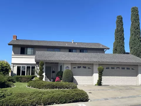 6136 Radcliffe Dr, San Diego, CA 92122