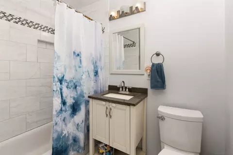 Bath - 9227 Lake Canyon Rd, Santee, CA 92071 photo 2 of 2