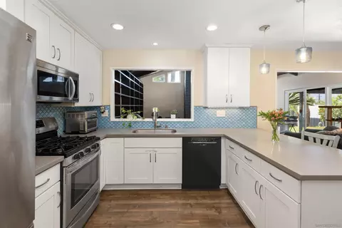 Kitchen - 9227 Lake Canyon Rd, Santee, CA 92071 photo 2 of 3