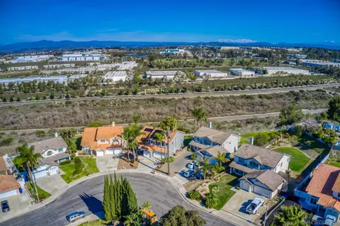 View/Area - 3844 Kelton Dr, Oceanside, CA 92056 photo 4 of 7