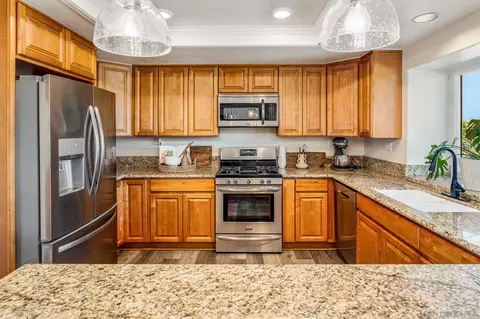 Kitchen - 3844 Kelton Dr, Oceanside, CA 92056 photo 3 of 5