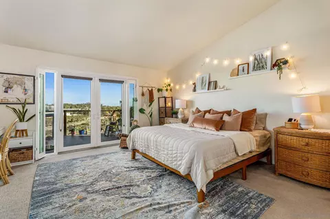 Bedroom - 3844 Kelton Dr, Oceanside, CA 92056 photo 2 of 6