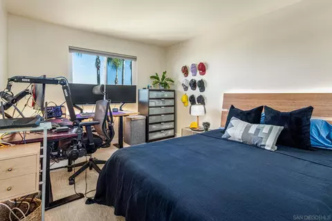 Bedroom - 3844 Kelton Dr, Oceanside, CA 92056 photo 6 of 6