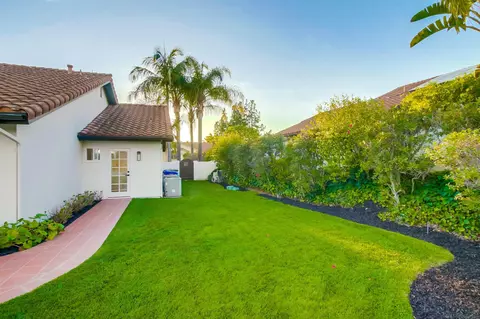 Exterior - 14039 Arbolitos Dr, Poway, CA 92064 photo 18 of 20