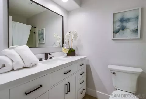 Bath - 14039 Arbolitos Dr, Poway, CA 92064 photo 7 of 7