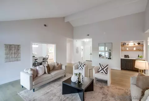Living - 14039 Arbolitos Dr, Poway, CA 92064 photo 3 of 5