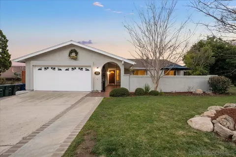 10141 Cliffwood Dr, La Mesa, CA 91941