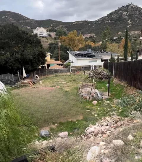 00 Almyra Rd #J/6, El Cajon, CA 92019