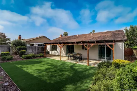 Exterior - 13941 Olive Mesa Ct, Poway, CA 92064 photo 3 of 4