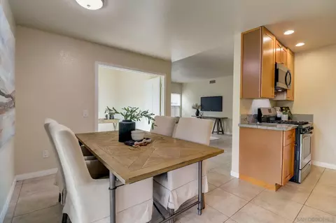 Dining - 13941 Olive Mesa Ct, Poway, CA 92064 photo 1 of 3