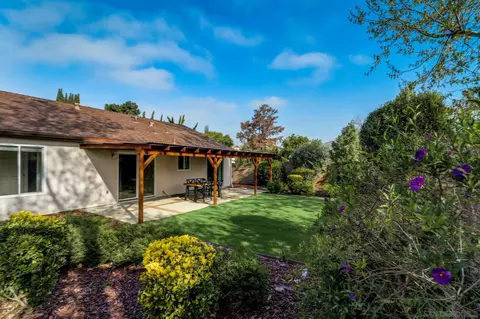 Exterior - 13941 Olive Mesa Ct, Poway, CA 92064 photo 4 of 4