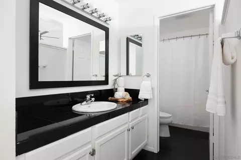 Bath - 1680 N Coast Highway 101 #51, Encinitas, CA 92024 photo 1 of 2