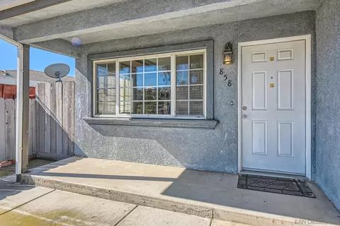 858 Banock St, Spring Valley, CA 91977 photo 2