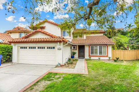 11046 Twin Pond Ter, San Diego, CA 92128