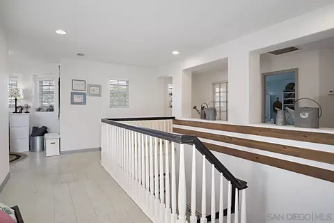 Entry Way - 28945 Savannah Dr, Temecula, CA 92591 photo 4 of 5