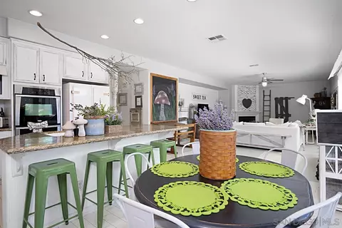 Kitchen - 28945 Savannah Dr, Temecula, CA 92591 photo 5 of 5