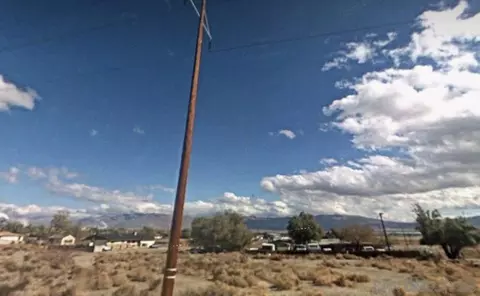 82255 5th St #10, Trona, CA 93562