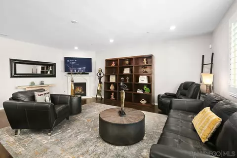 Living - 36623 Summer Dain Ln, Wildomar, CA 92595 photo 4 of 5