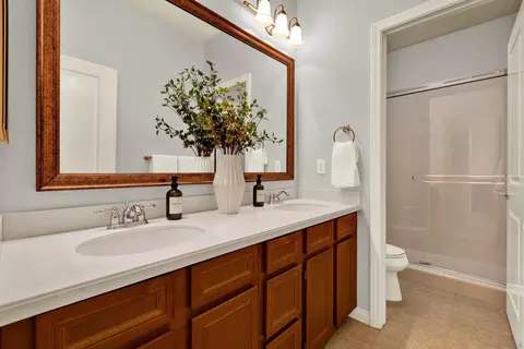 2454 Honeybell Ln, Escondido, CA 92027 photo 8