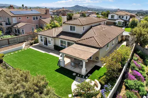 2454 Honeybell Ln, Escondido, CA 92027 photo 54