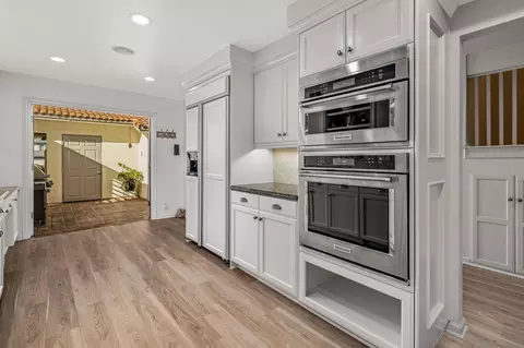Kitchen - 3115 Via De Caballo, Encinitas, CA 92024 photo 3 of 5