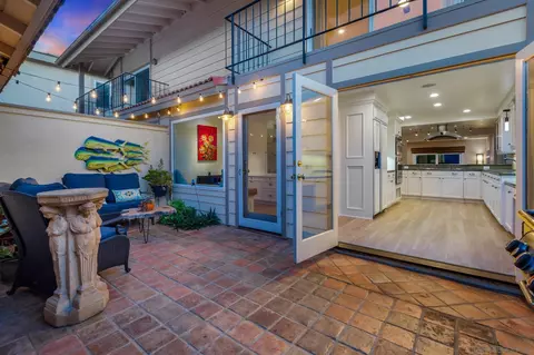 Exterior - 3115 Via De Caballo, Encinitas, CA 92024 photo 2 of 8