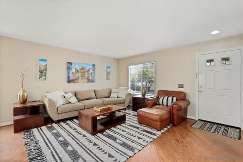 444 Lexington Cir, Oceanside, CA 92057 photo 4