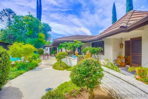 Exterior - 16325 Avenida Florencia, Poway, CA 92064 photo 13 of 15